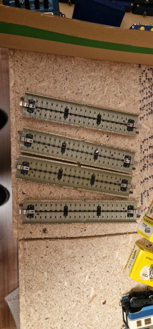 Märklin Modellini di ferrovie: Märklin H0 100 Stk – Usato da Siblingen venduto da Alpina8 1