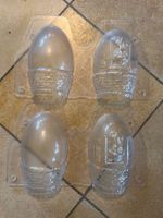 Osterhasengussform Hase schaut aus dem Ei 1/2