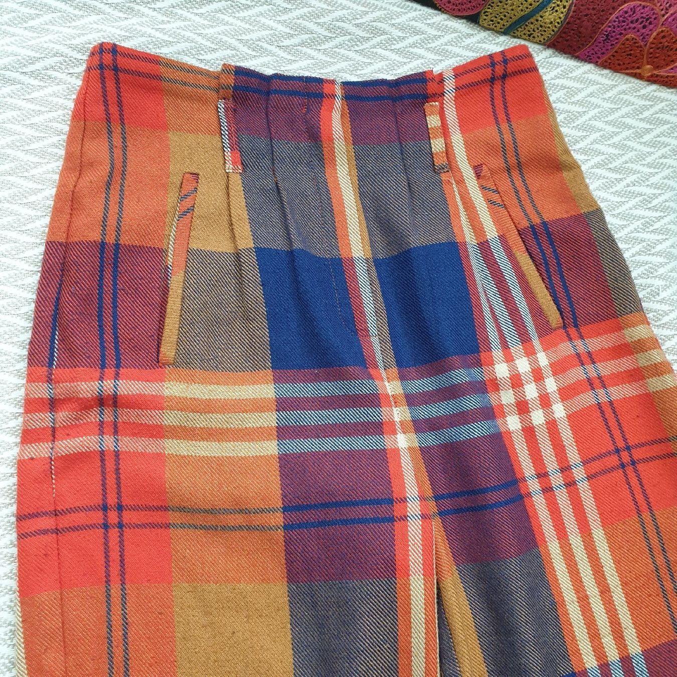 King Louie Pantaloni: King Louie raffinierte Hose Gr. 34 – Usato da Frenkendorf venduto da Moon111 4