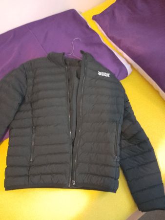 Neue Übergangsjacke,N.P. 179 CHF.