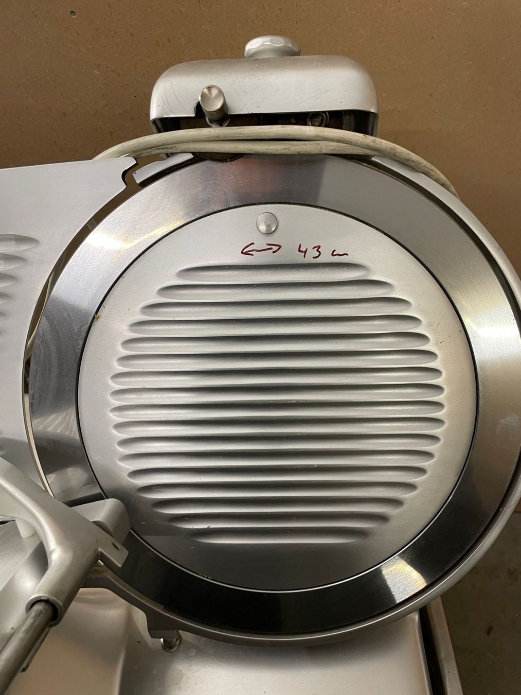 Elettrodomestici da cucina: Aufschnittmaschine – Usato da Rupperswil venduto da Tinka88 1
