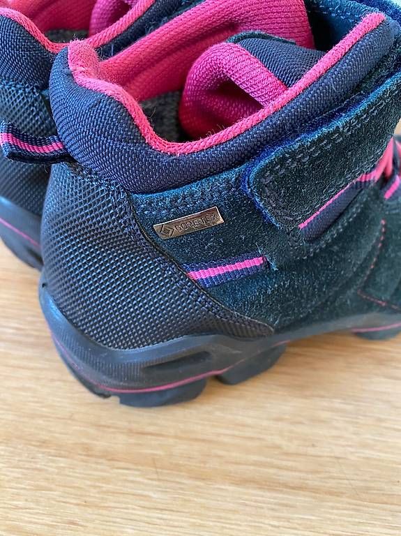 Primigi Scarpe per ragazze: Primigi GTX Halbschuhe, Gr. 35 – Usato da Matten (St. Stephan) venduto da pippi1angstrumpf 2