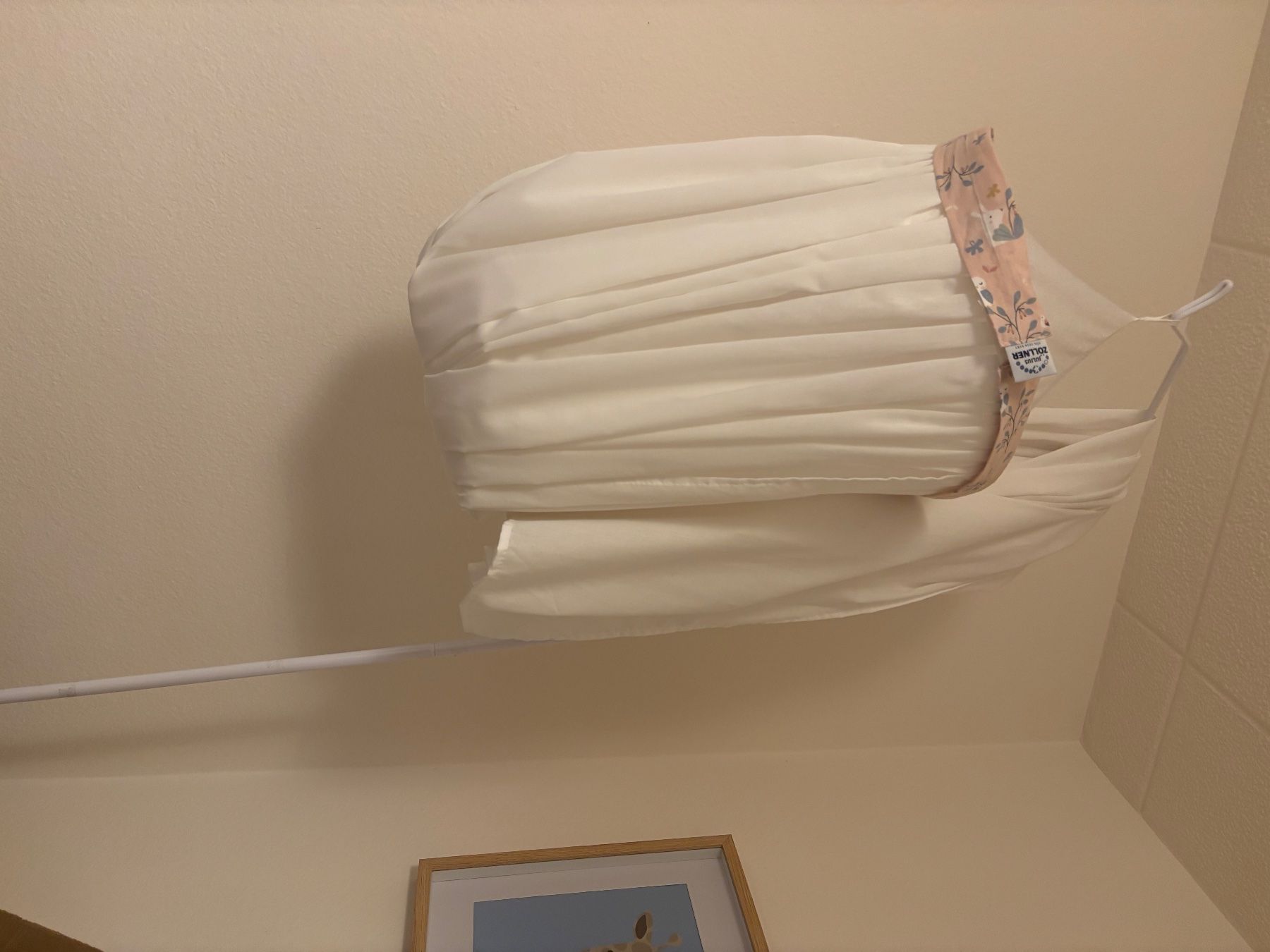 Letti: White Baby Cot bed and  canopy net Excellent Condition – Nuovo (secondo la descrizione) da Neuhausen venduto da nma_bx8d 4