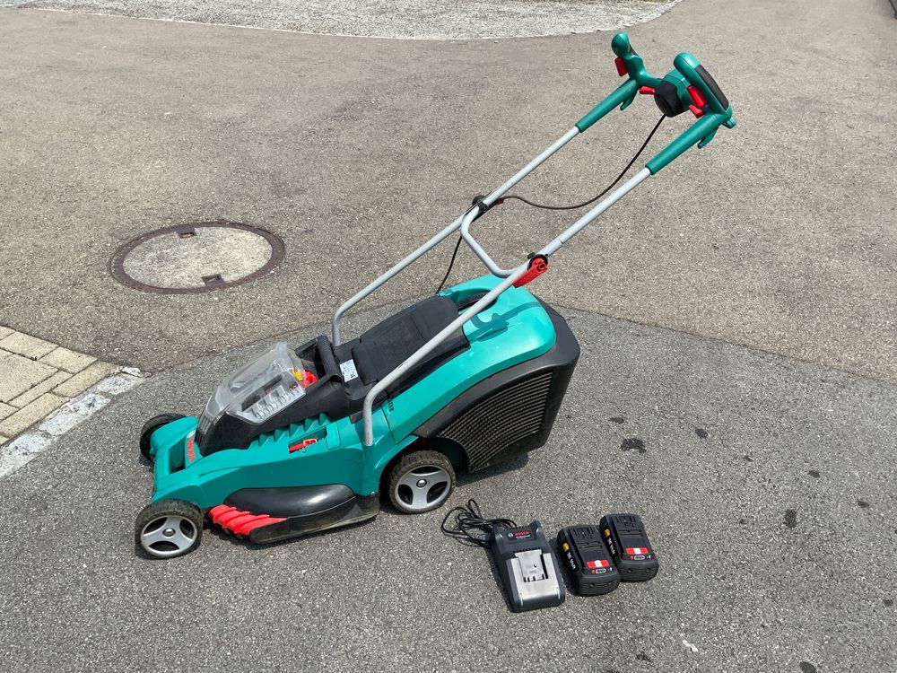 Akku Rasenmäher Bosch Rotak 43 LI Kaufen auf Ricardo