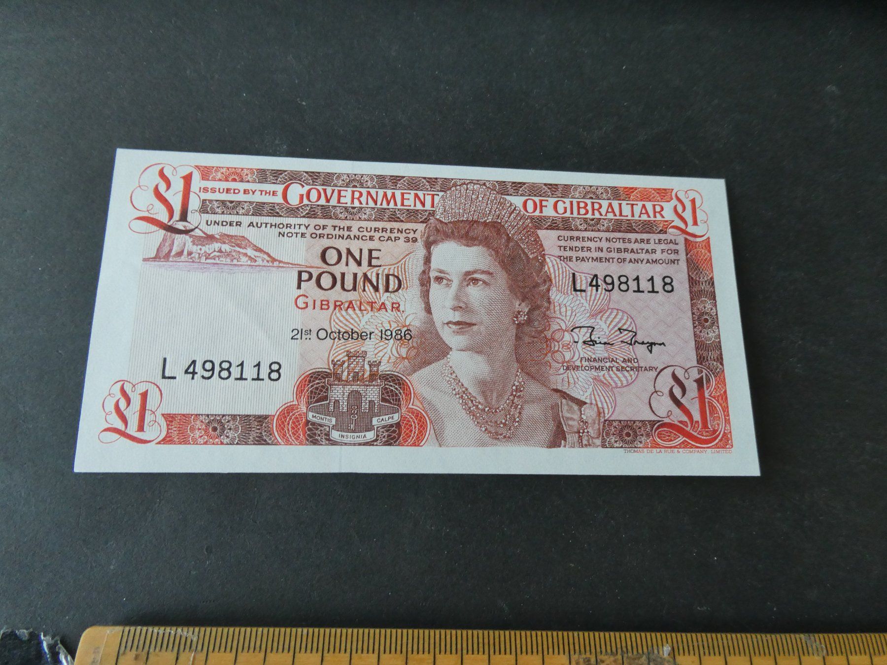 Banknoten: Gibraltar,  alter Geldschein - ungefaltet – Gebraucht aus Hinterforst von Rohusri