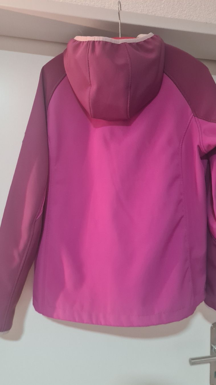 Jacken: Regatta Softshell Jacke, Gr. 44 – Gebraucht aus Frasnacht von bri_r6p6 3