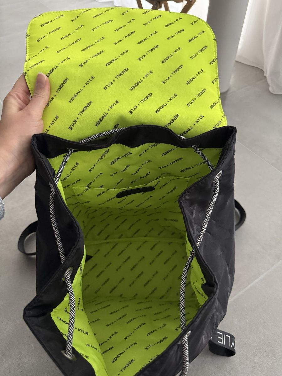 Rucksäcke: Rucksack Kendall + Kylie schwarz neu – Neu (gemäss Beschreibung) aus Frick von Cirilla 1
