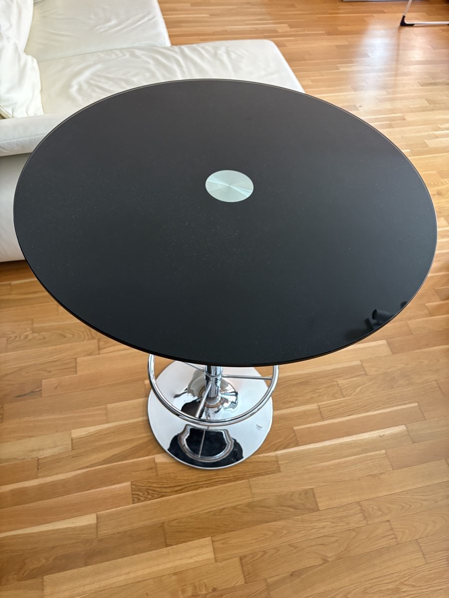 Tavoli: Bartisch, Glas schwarz, Gestell Chrom – Nuovo (secondo la descrizione) da Zürich venduto da ZuriiiCity 1