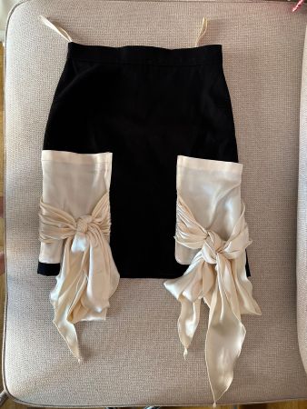 Walk of shame skirt (XS) NP 550