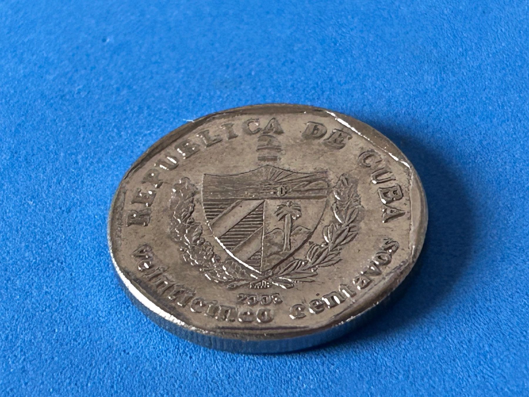 Tutti le monete: Cuba - 25 Centavos 2003 – Usato da Corcelles NE venduto da AJKader 7