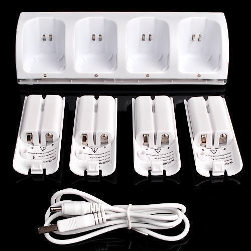 Caricabatterie: Nintendo Wii Ladestation mit 4 Akku – Nuovo (secondo la descrizione) da Thun venduto da Laoye 7