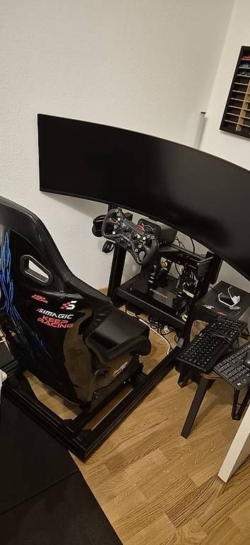 PC: Simrig, Simagic, Simsonn, GamingPC – Usato da Aesch BL venduto da SunriseSmile