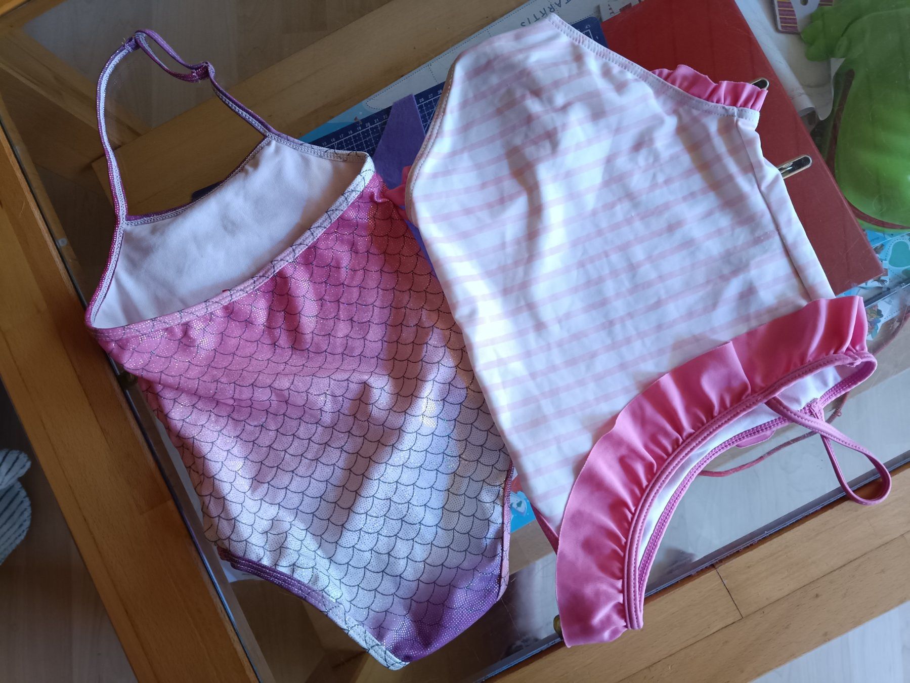 Disney Costumi da bagno: 2 badekleid 92-98  3 jahre – Usato da Mellingen venduto da Diana.z 1
