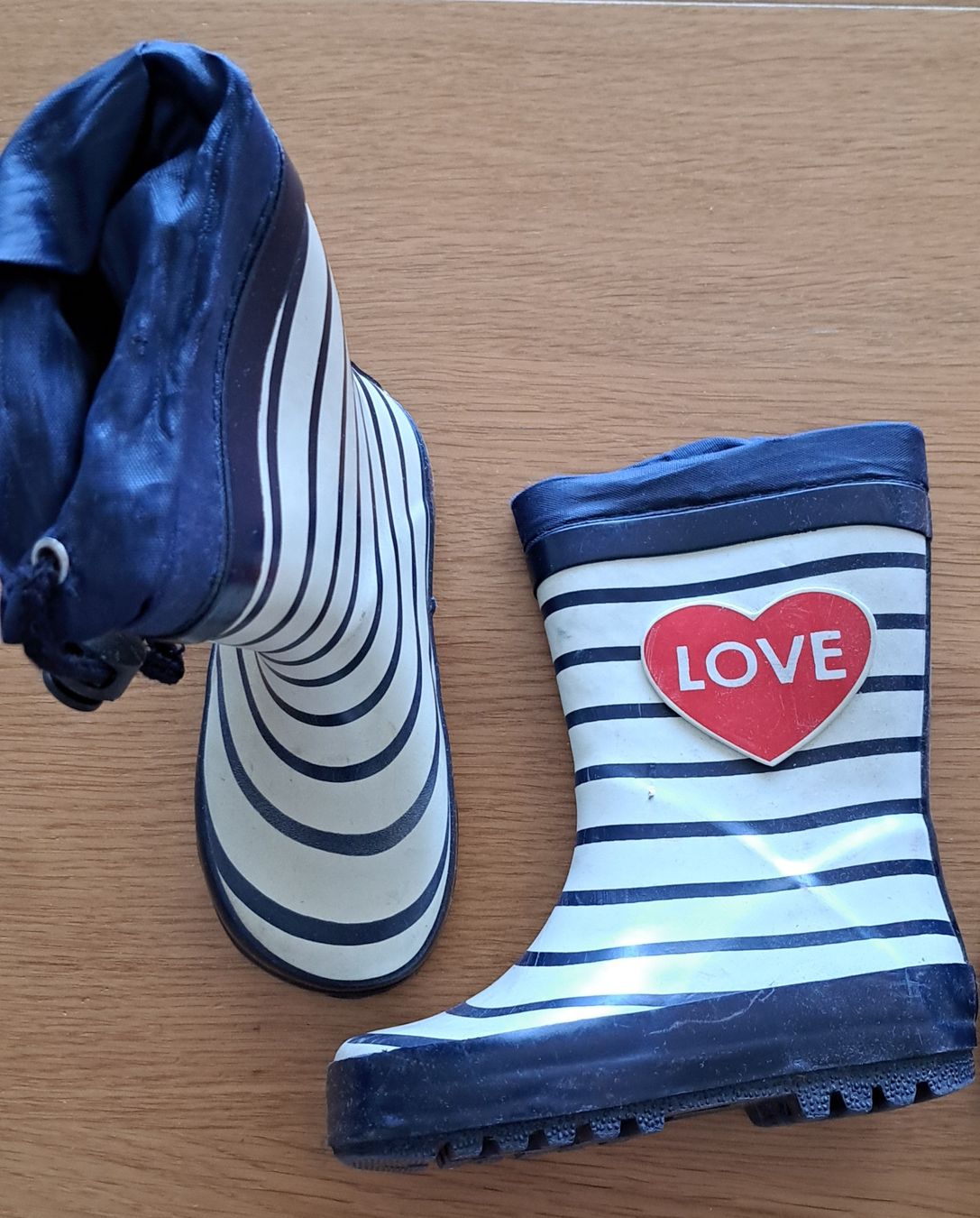 Schuhe für Mädchen: Lot chaussures taille 22 fille – Gebraucht aus Farvagny-le-Petit von Unepetolette 4