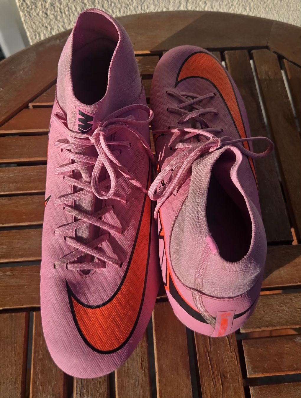 Nike Herrenschuhe: Crampons Nike Mercurial 42.5 – Gebraucht aus Valeyres-sous-Rances von Untitled 1