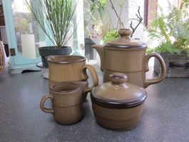 4-teiliges Vintage Keramik Rössler Geschirr-Set, Braun