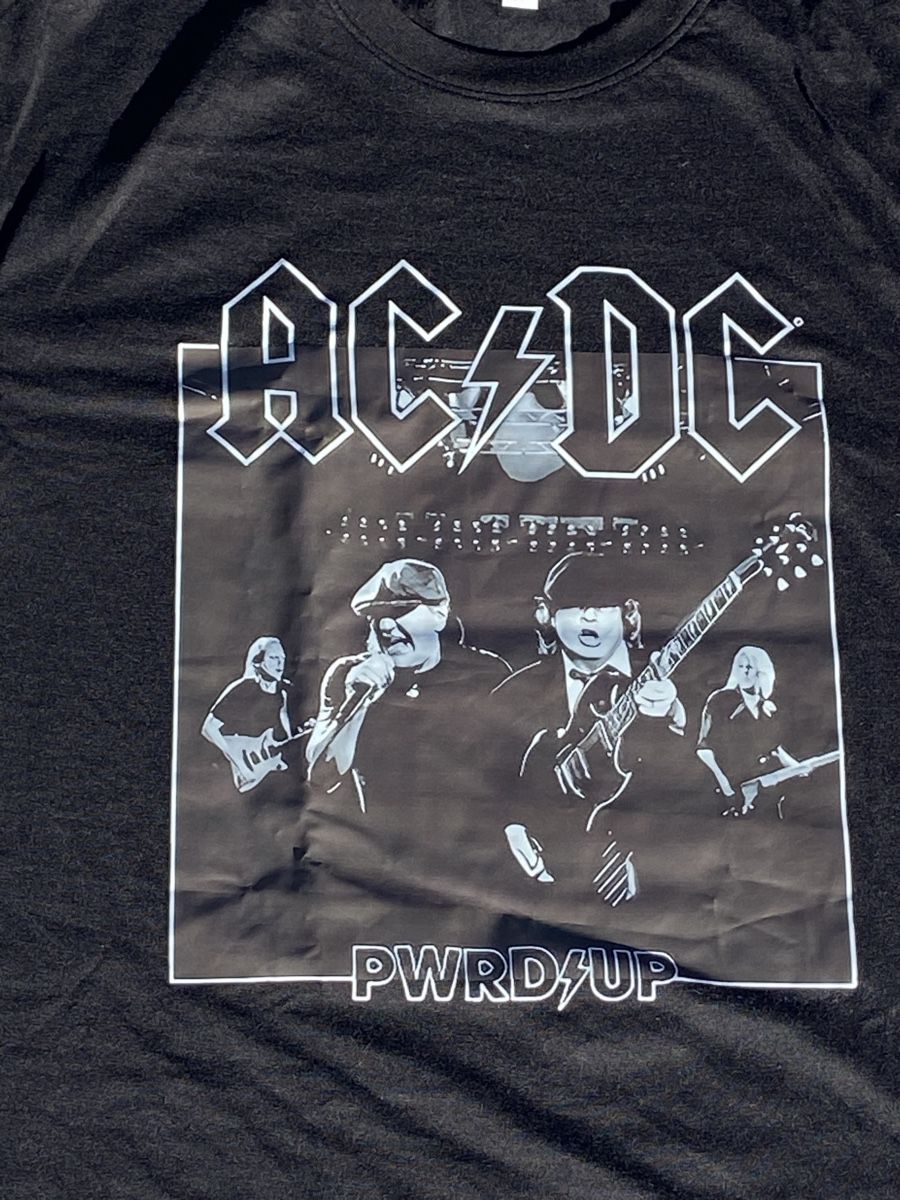 T-shirt: AC/DC Shirt – Nuovo (secondo la descrizione) da Schötz venduto da Willibandi