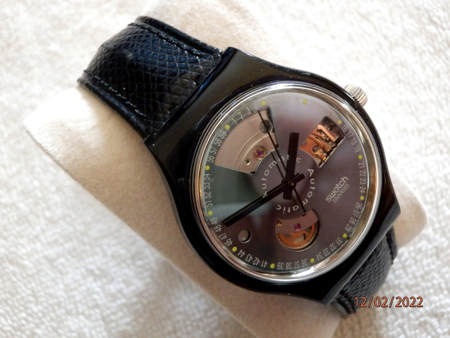 Swatch Orologi: Swatch 1991 Automatic, Leder Armband – Usato da Ueberstorf venduto da dinbau