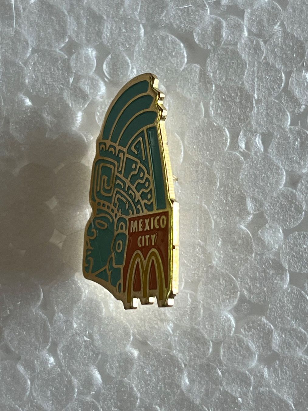 Mc Donald's Placchette & Badge: Sammel-Pin: McDonald's Mexico City – Usato da Zürich venduto da Gurkis 3