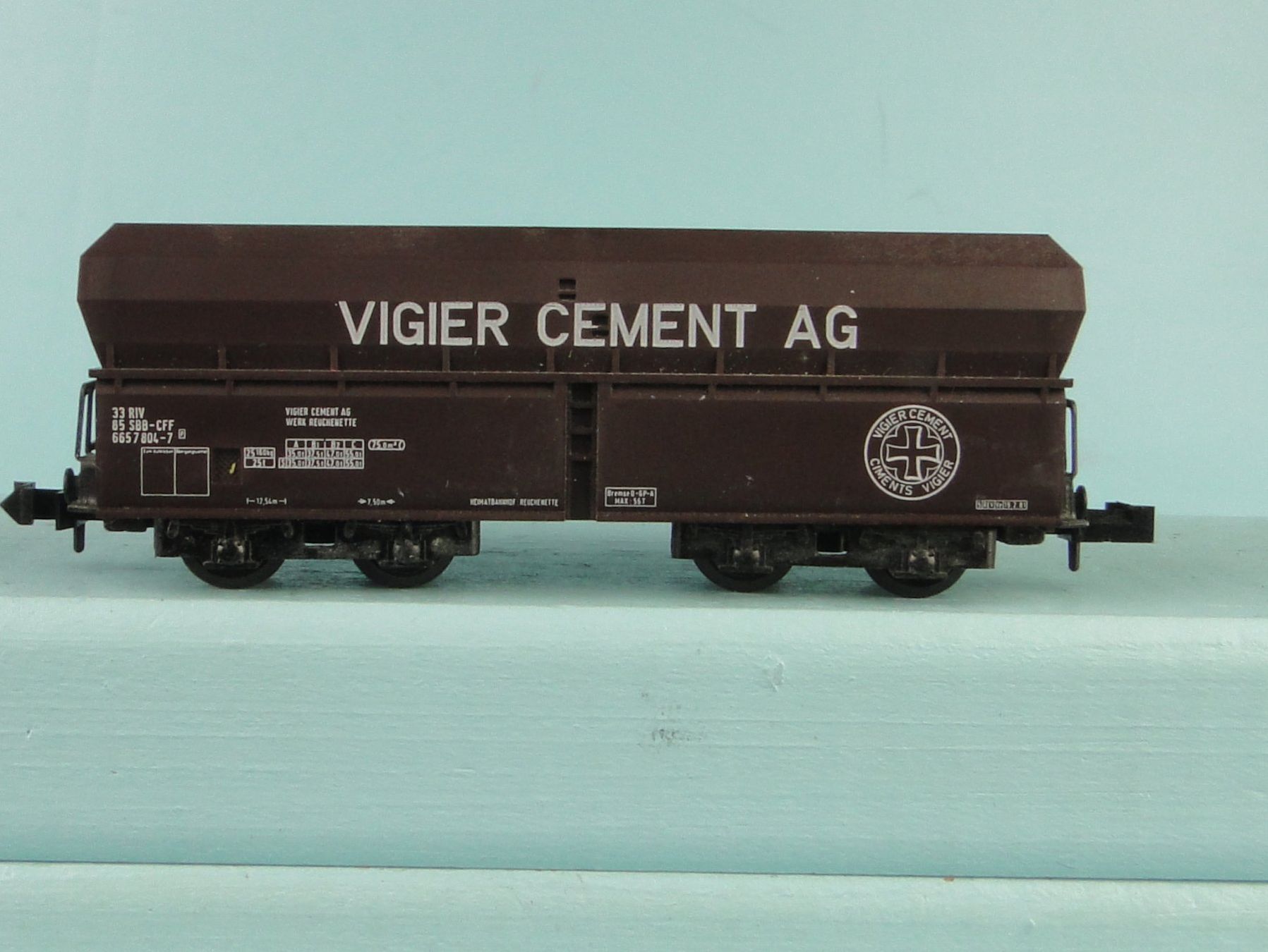 Trix Modellini di ferrovie: Minitrix 13541 Vigier Cementwagen – Usato da Bülach venduto da Albitrain 3