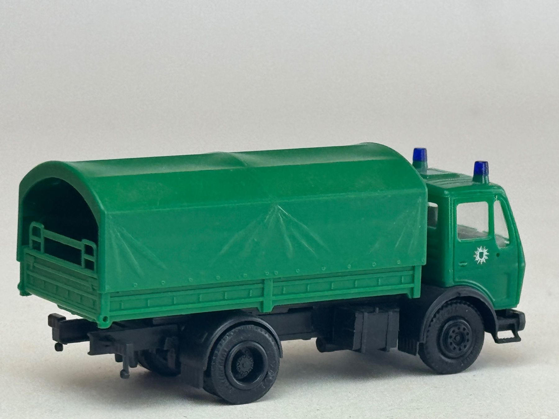 Herpa Modellini d'auto: VE1- Herpa Mercedes Polizei Pritsche – Usato da Elm venduto da Wikmtz 1