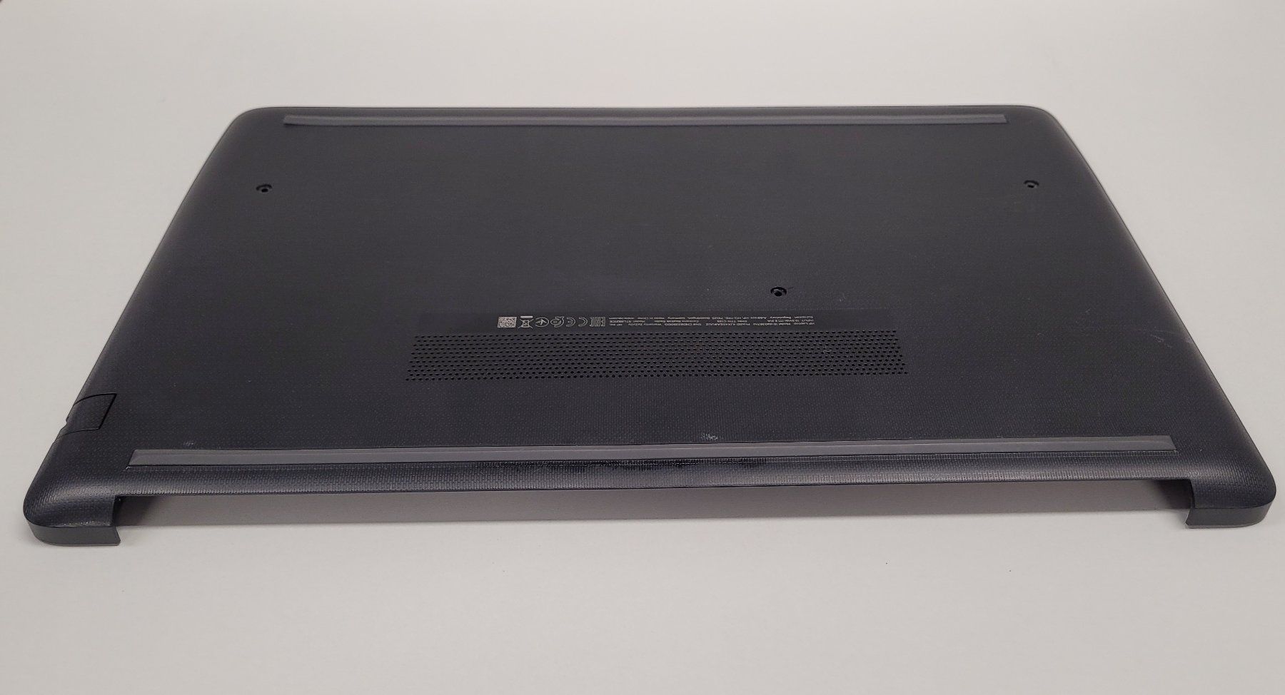 Componenti elettronici: Abdekung/Boden  für HP Notebook 15 – Usato da Wald ZH venduto da 89kingle