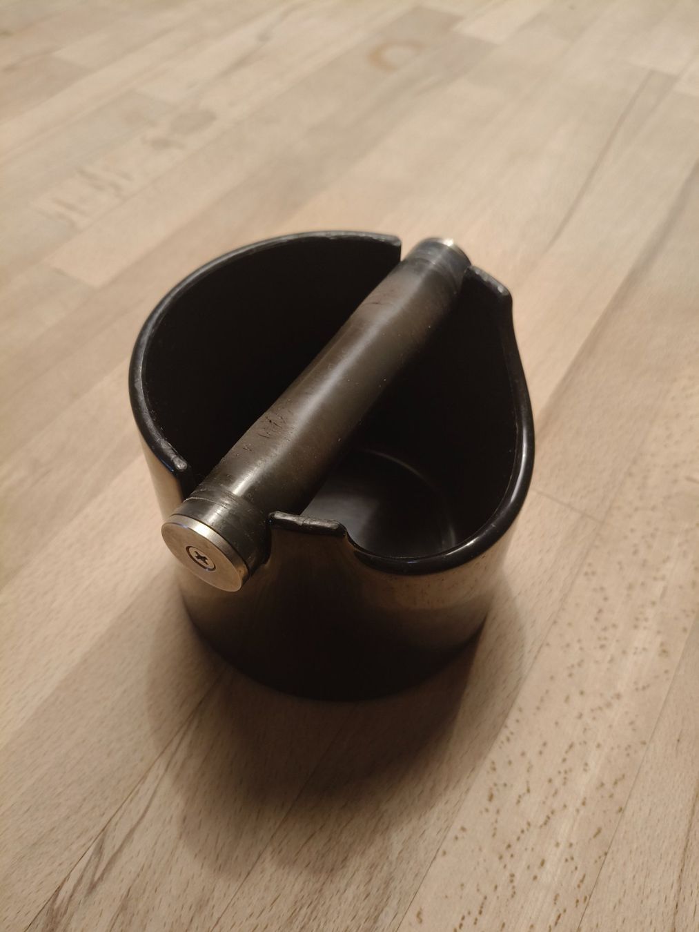 Macchine per caffè & Macchine per espresso: Abschlagbehälter, Basic Black, Joe Frex – Usato da Bolligen venduto da AndyBern