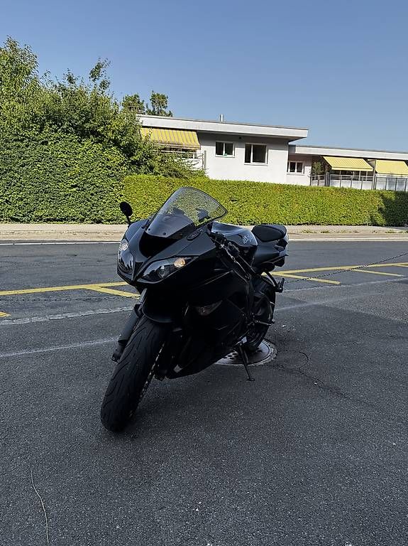 Kawasaki Strada: Kawasaki NINJA ZX-6R – Usato da Adliswil venduto da onzzi 2