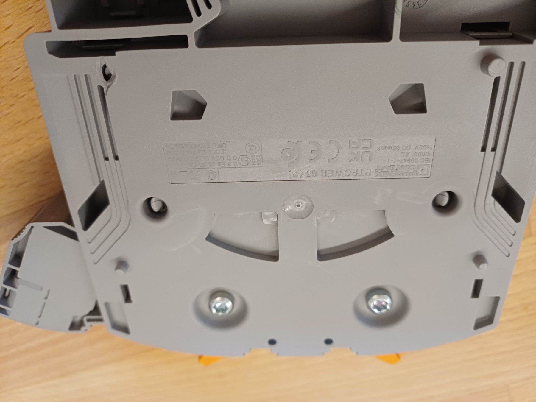 Composants électroniques: Phoenix contact Klemmen 95mm2 – Neuf (Voir description) à Oberegg par jan_zq6j 1