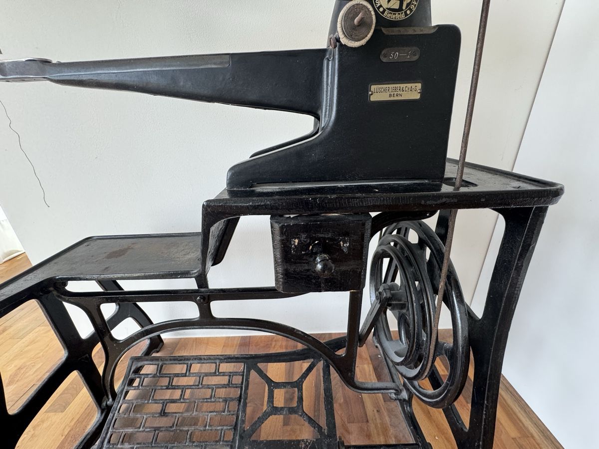 Adler Macchine da cucire: Adler 30-1 Nähmaschine – Usato da Wimmis venduto da andi_p 1
