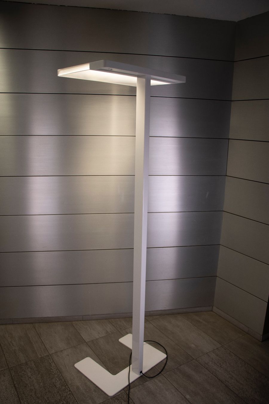 Lampade: LED Bürostehleuchte – Usato da Zollikerberg venduto da N_a_c_h_l_ass_ZH 3