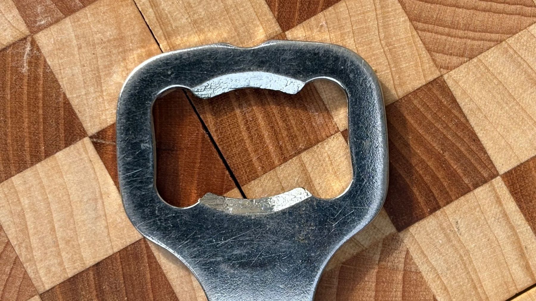 Elettrodomestici da cucina: Flaschenöffner WALZEHUSER – Usato da Wil SG venduto da rolandsflohland 3