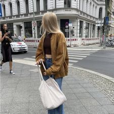 Profile image of julia-schneuwly