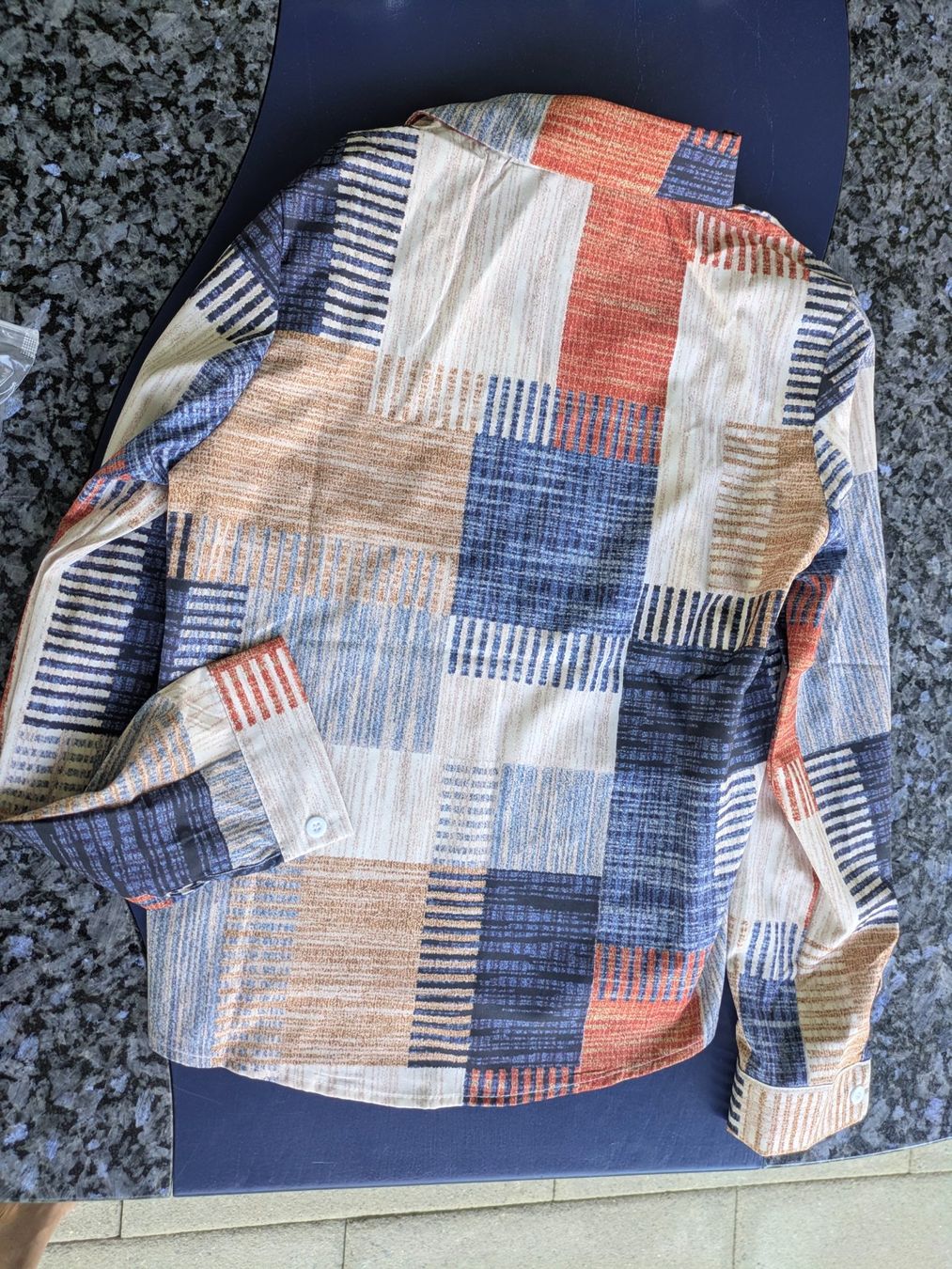 Camicette: Bluse im Patchwork Design, Grösse M, Neu! – Nuovo e nell'imballaggio originale da Adlikon venduto da Match62 2
