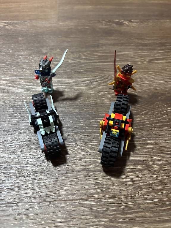 Lego Giocattoli: LEGO NINJAGO Kais Motorradrennen – Usato da Biglen venduto da Joel017 1