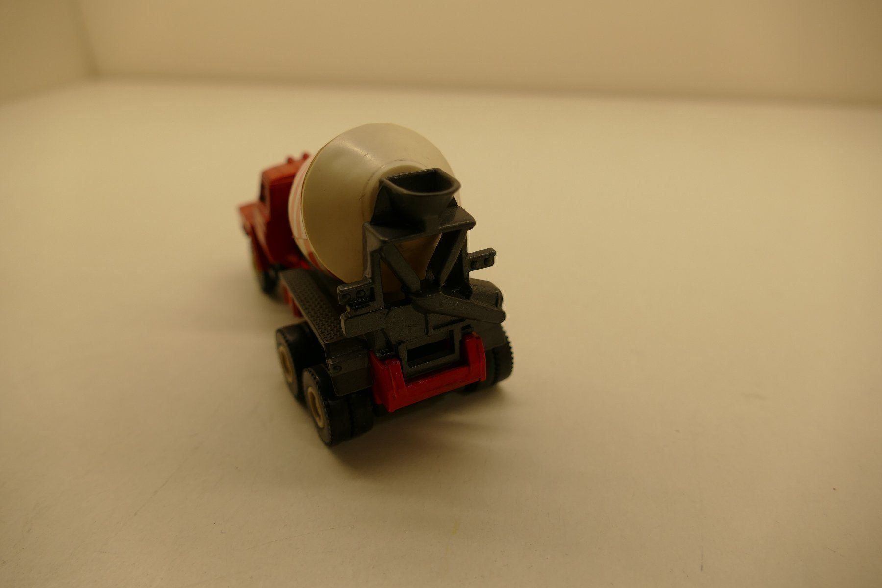 Modellini d'auto: M 1:70: Beton/Cement Mischer – Nuovo (secondo la descrizione) da Niederhasli venduto da rail-duerst 4
