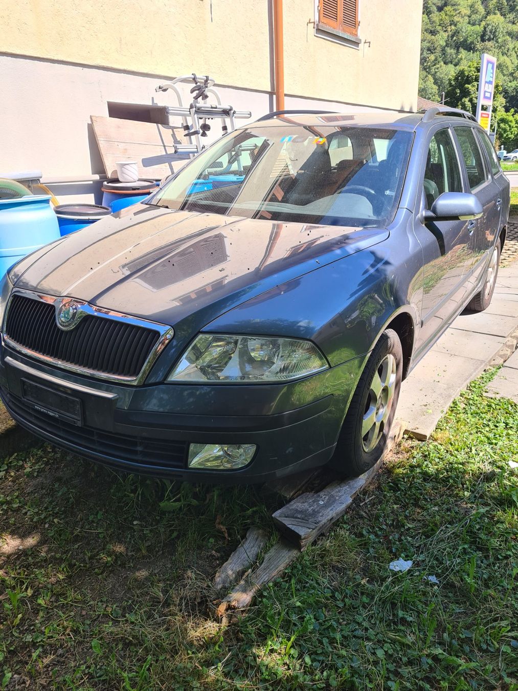 Skoda Autos: SKODA Octavia Combi  1.9 TDI – D'occasion à Altdorf UR par Volvo1992 2