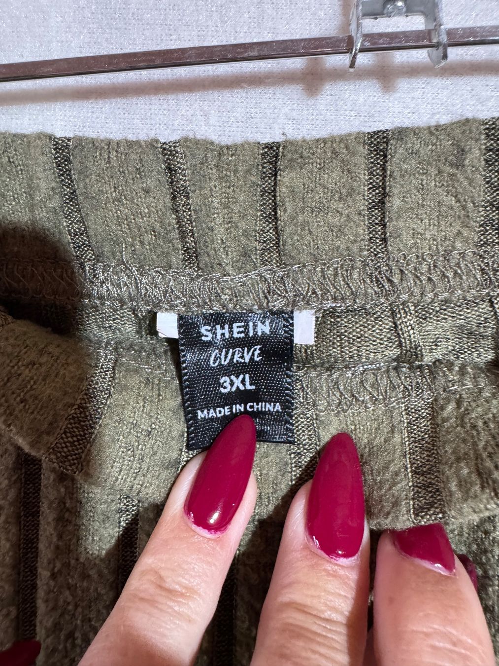 Shein Pantaloni: Stoff Hose von Shein Gr. 3XL – Usato da Grosswangen venduto da SALE_SALE_SALE 2