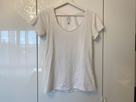 T-Shirt Basic in Weiss (Gr.M)