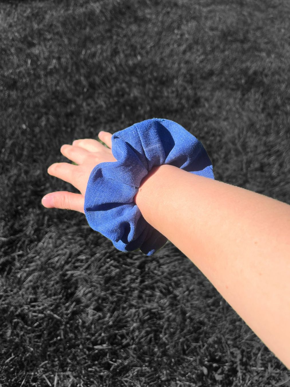 Haarschmuck: Scrunchie Upcyclé Fait-main "stretch" - Taille classique – Neu und originalverpackt aus Villars-sur-Glâne von maeva_christan_mc 1