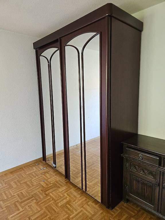 Armadi: Eleganter Kleiderschrank mit grossen Spiegelfronten – Usato da Kaltenbach venduto da Sebiii14 1