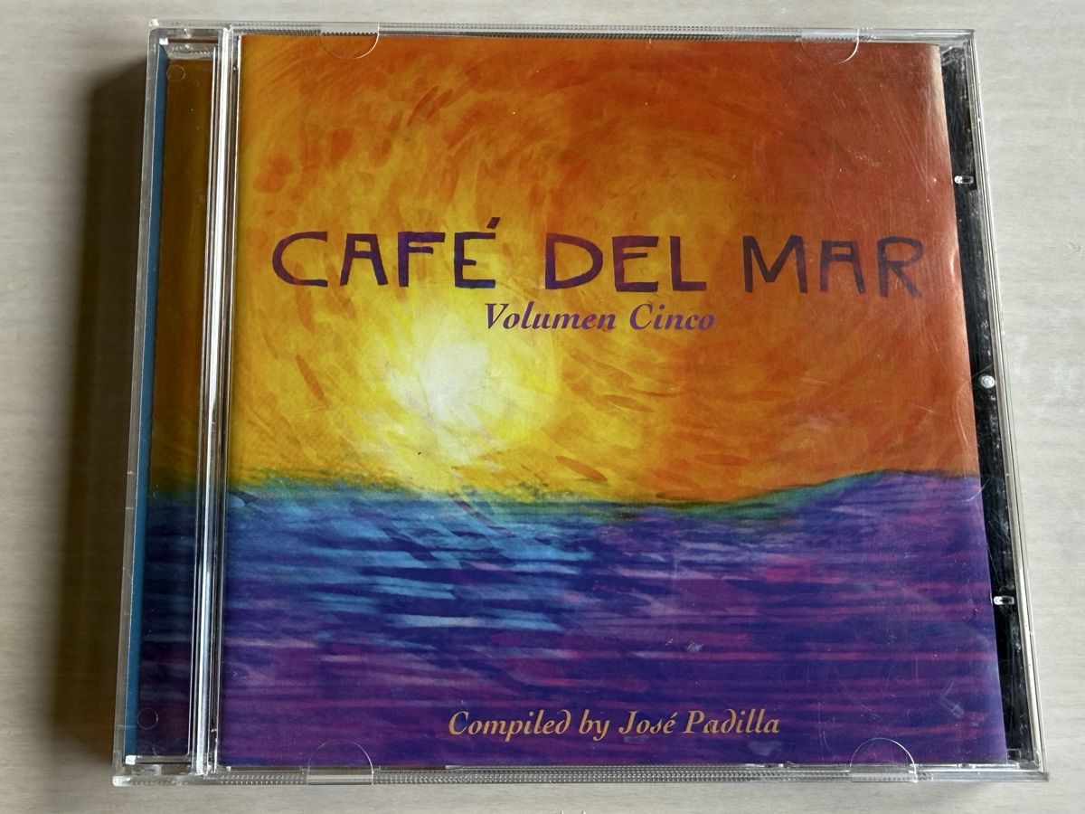 CD: CD Cafe del Mar Volumen Cinco Compiled by Jose Padilla – Usato da Oberried Brienz venduto da Chyara