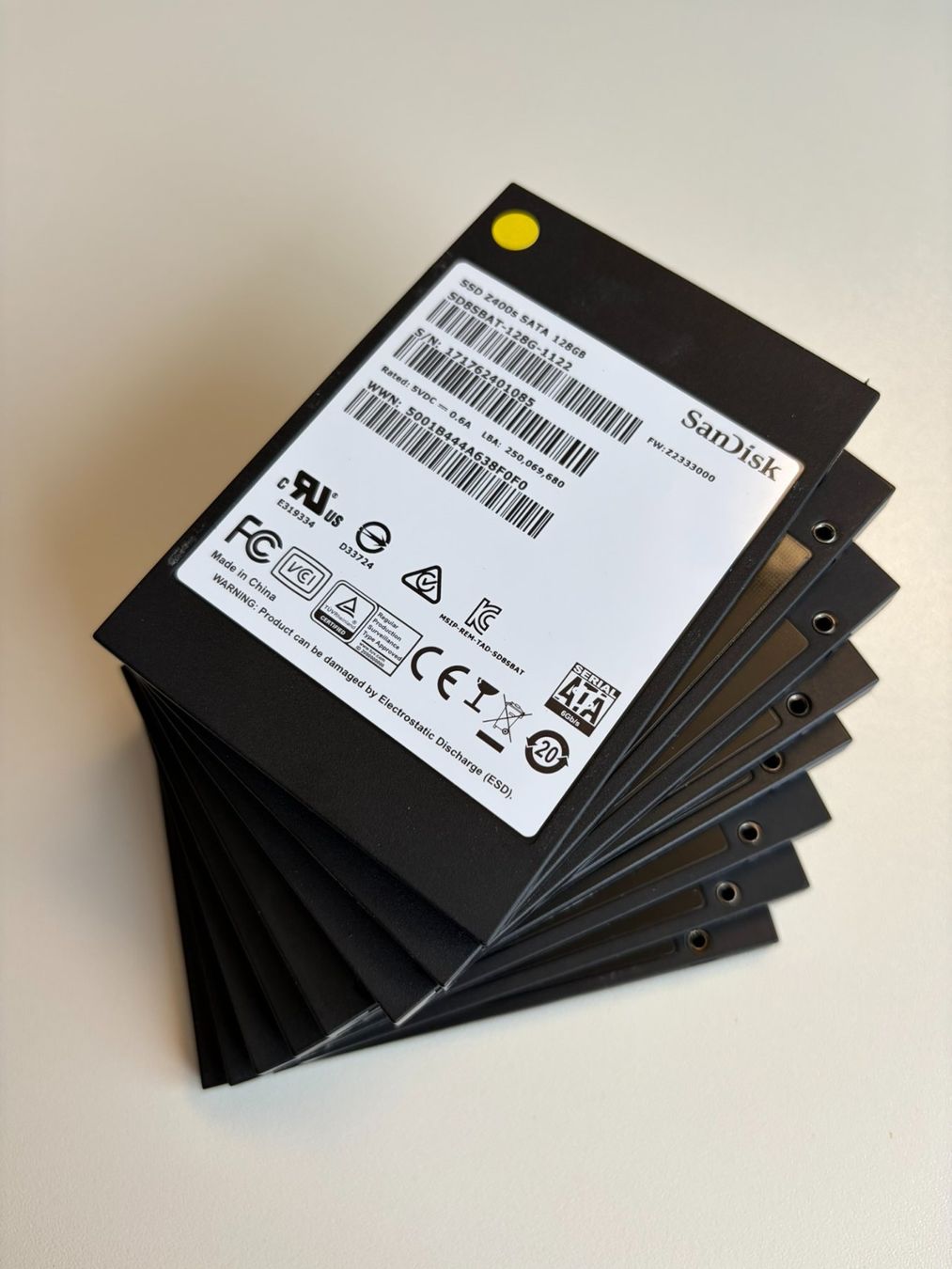 Sandisk Dischi rigidi: SanDisk SSD Z400s SATA 128GB – Usato da St-Blaise venduto da PaniproSA 1