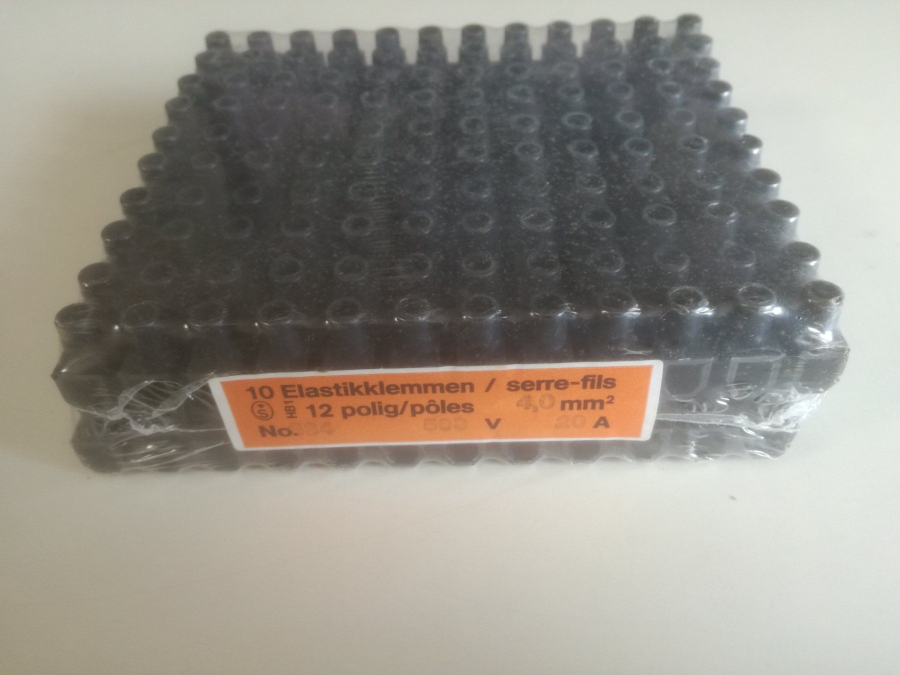 Alimentazione elettrica: Elastikklemmen 4,0 mm2, 500V, 20 A – Usato da Sursee venduto da Ursus_LU