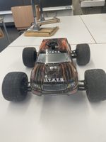 Ferngesteuertes Auto 
