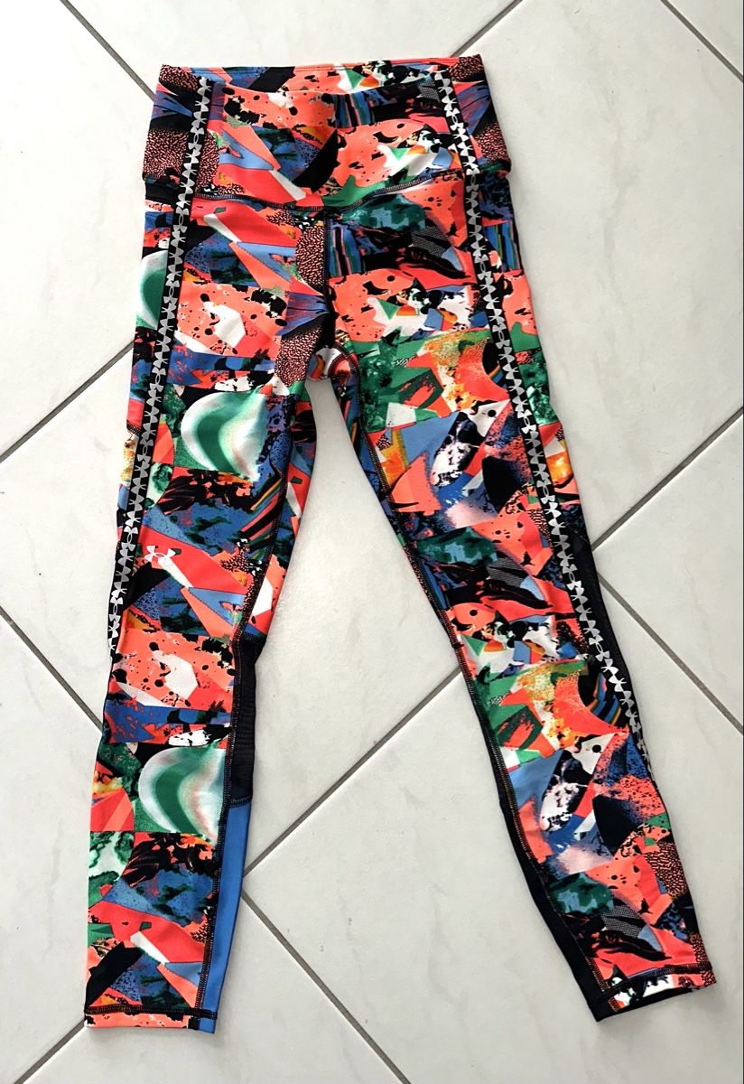 Under Armour Leggings: UNDER ARMOUR LEGGINS GR. S  – Gebraucht aus Unteraegeri von MH203 5