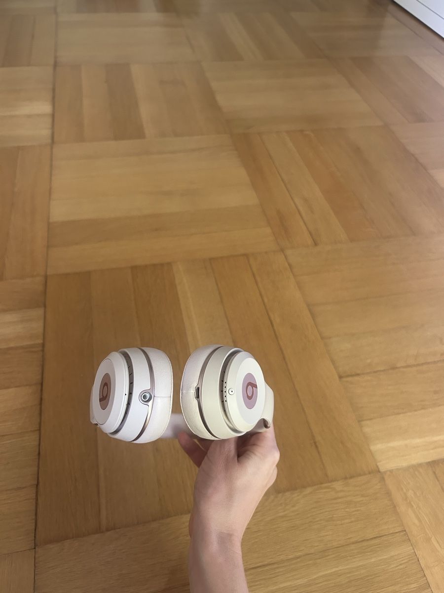 Beats Kopfhörer: Beats Solo 3, powder pink, wireless – Neu (gemäss Beschreibung) aus Zürich von isabel.c 2