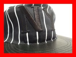 Basecap New York Nadelstreifen SCHWARZ NY Baseball Mütze