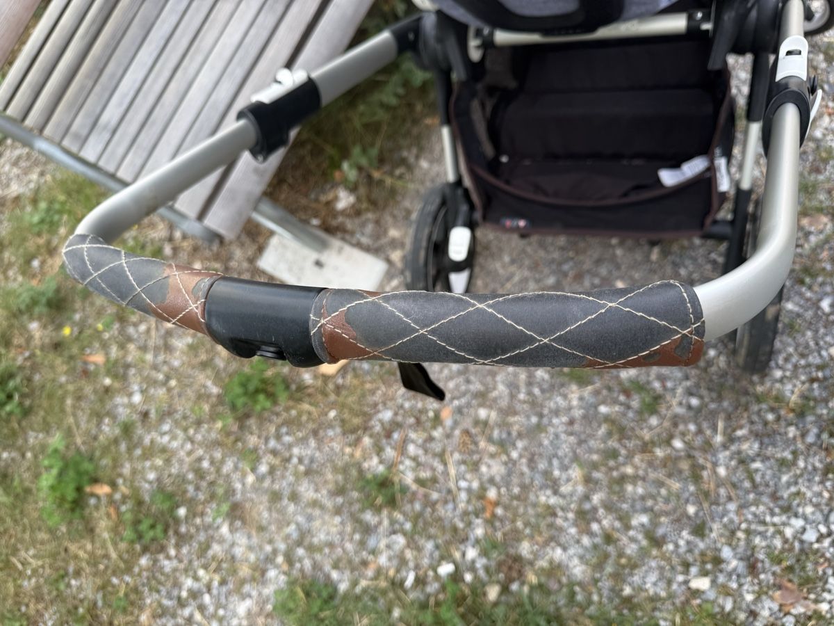 Bugaboo Carrozzine: Bugaboo Fox mit 2 wheel mode  – Usato da Thalwil venduto da Phoebe8800 8