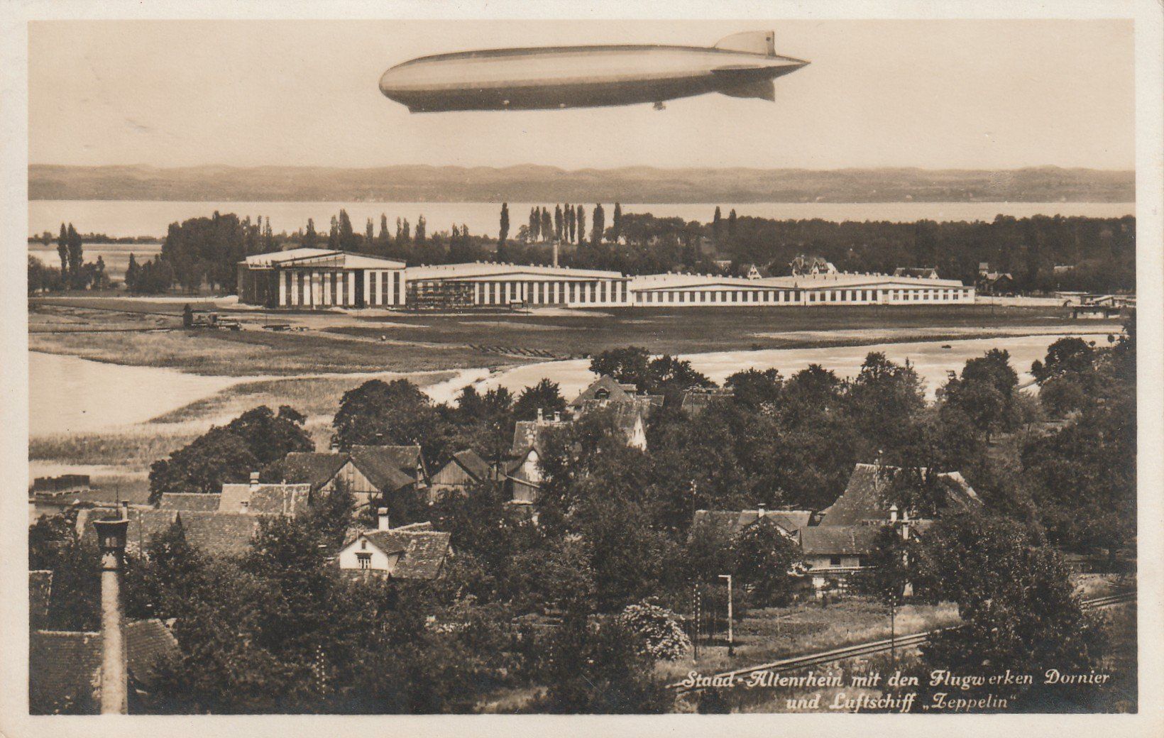 Cartes postales: Staad - Altenrhein mit Zeppelin – D'occasion à Rorschacherberg par fratovi2